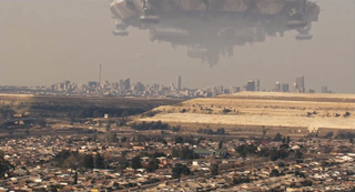 Illustration for article titled The Best "Aliens Land on Earth" Scenes Ever Filmed